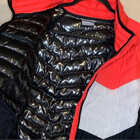 Columbia Women's Powder Lite Blocked Jacket. - Picture 5 of 5